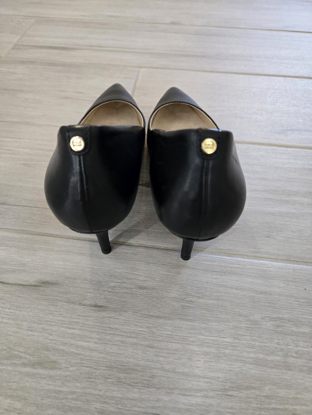 Cole Haan Go-To Black Leather Pointed Toe Kitten Heel Pumps Size 7.5B - Picture 5 of 8